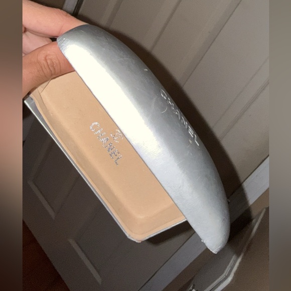 Vintage Chanel Sunglasses - Picture 6 of 7